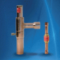Condensing pressure regulators
